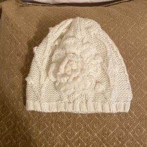 09:12 Relativity Knit Beanie